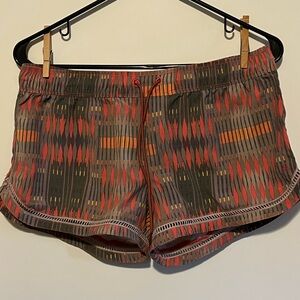 PrAna Maryia shorts size small multi color